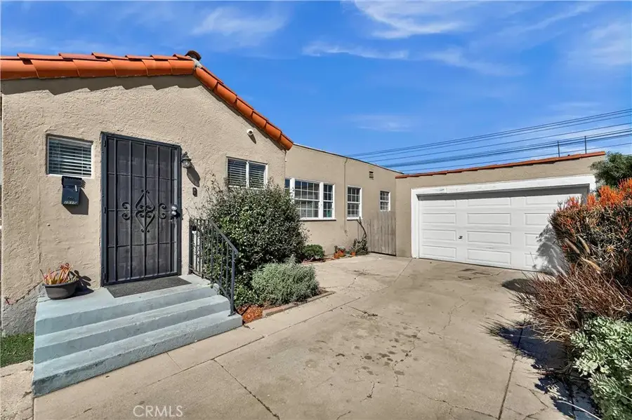 1515 E Walnut Way, Long Beach, CA 90813 - #2