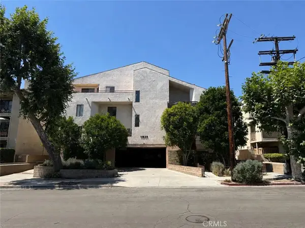 11939 Weddington Street #106, Valley Village, CA 91607
