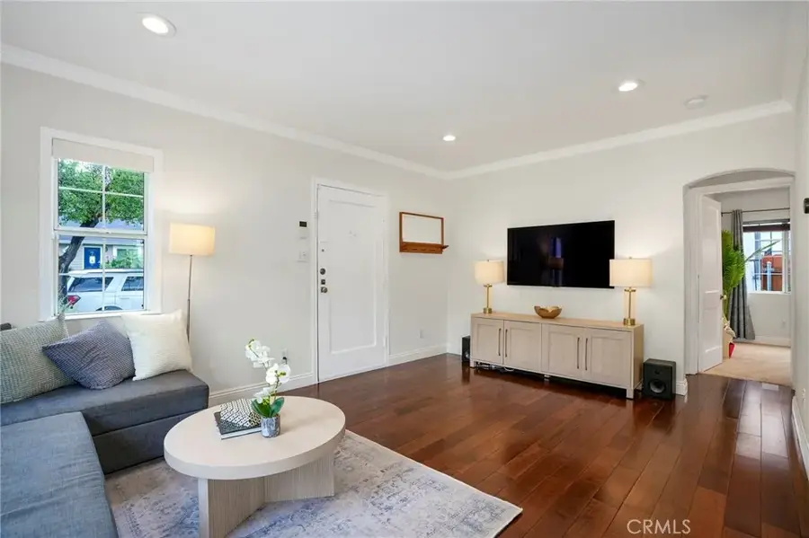 998 Bella Vista Avenue, Pasadena, CA 91107 - #2
