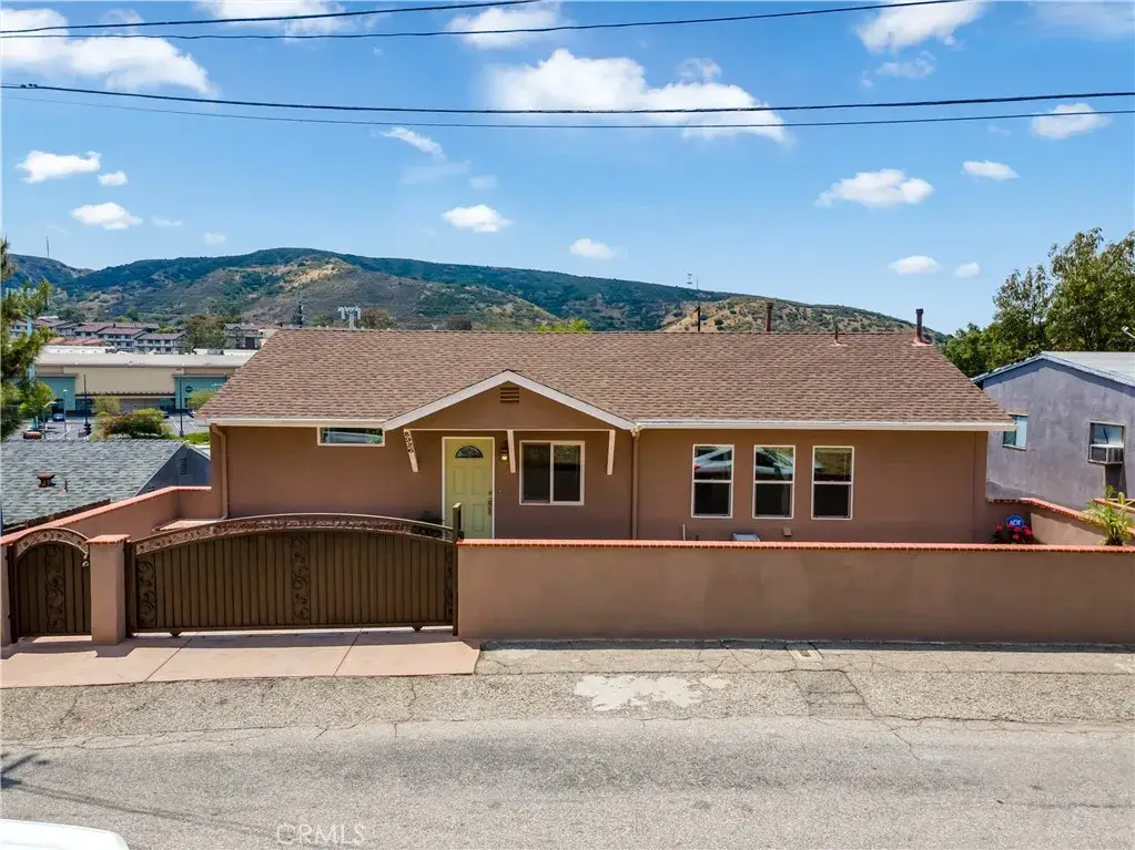 8926 Oswego Street, Sunland, CA 91040 - #1