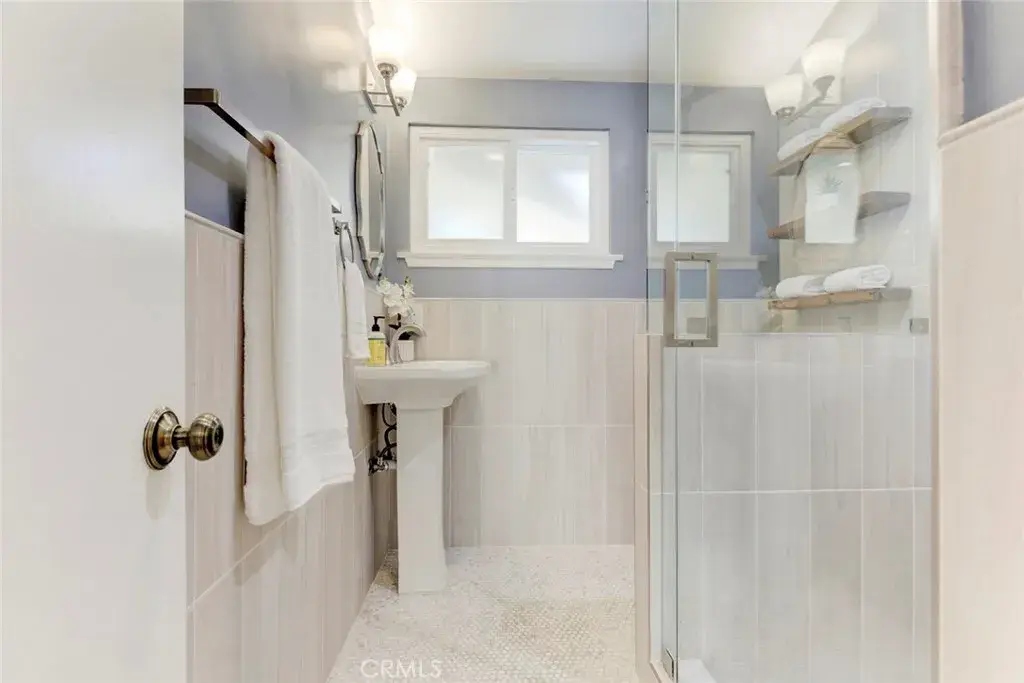 341 Cumberland Road, Glendale, CA 91202 - #1