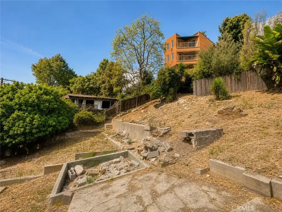 364 Crane Blvd., Los Angeles, CA 90065 - #3