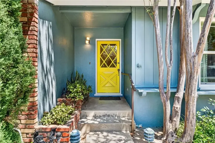 17061 Parthenia Street, Northridge, CA 91325 - #2
