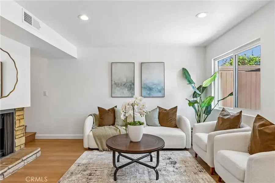 11917 Heritage Circle, Downey, CA 90241 - #2