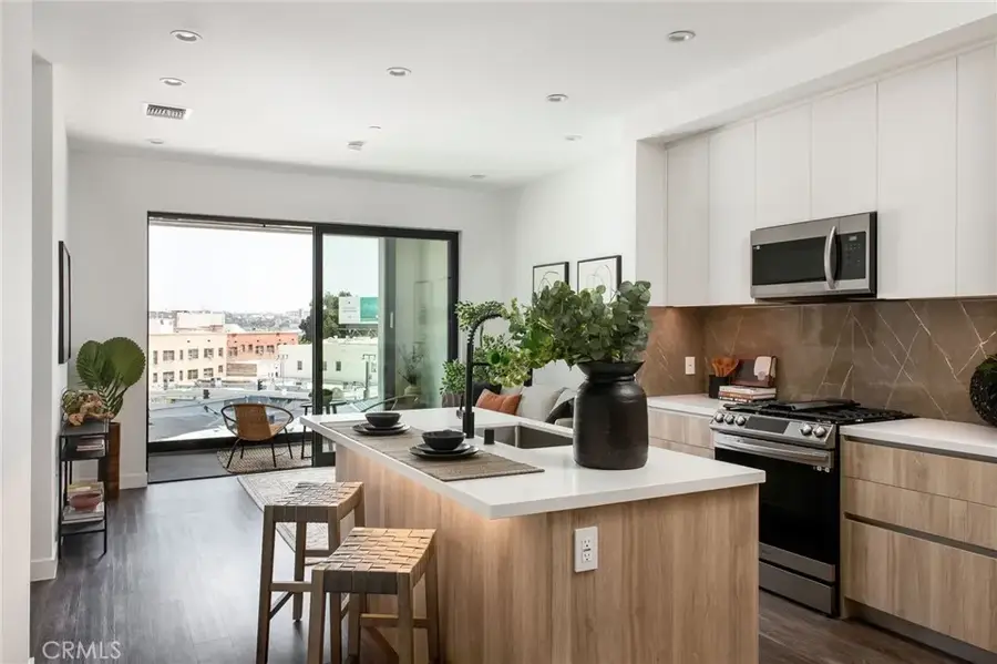 118 Astronaut Ellison S Onizuka Street #208, Los Angeles, CA 90012 - #2