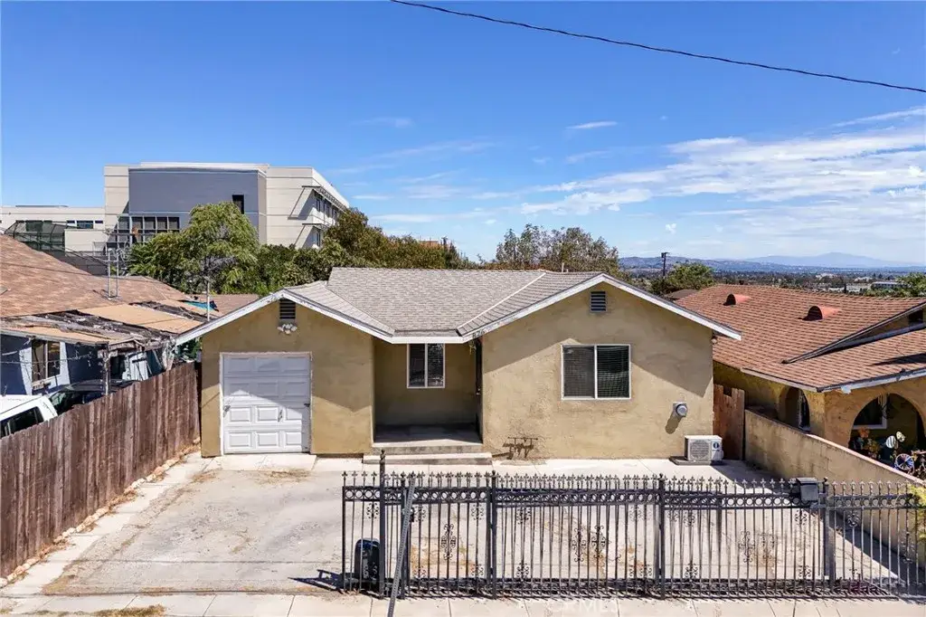826 Geraghty Avenue, Los Angeles, CA 90063 - #1
