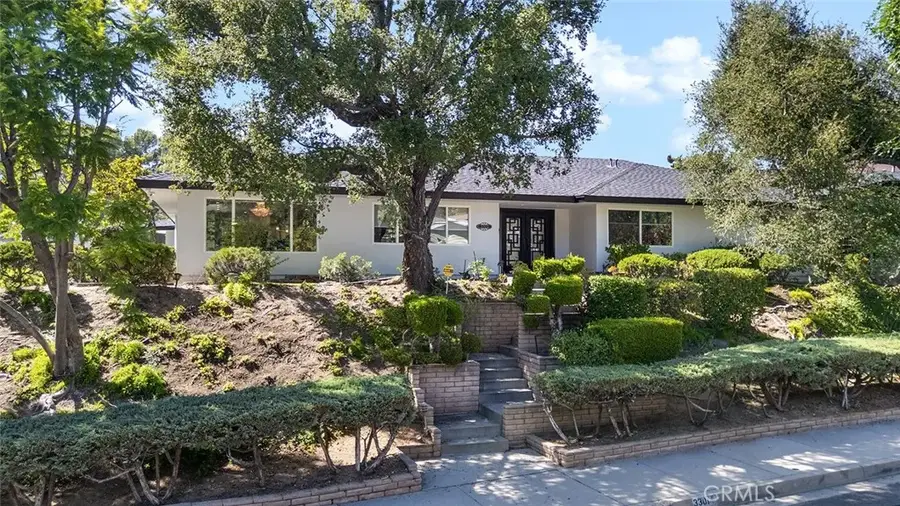 3301 Vickers, Glendale, CA 91208 - #2