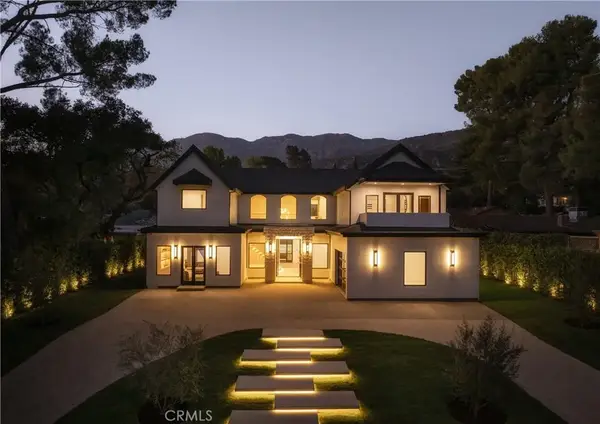 2209 Cross Street, La Canada Flintridge, CA 91011