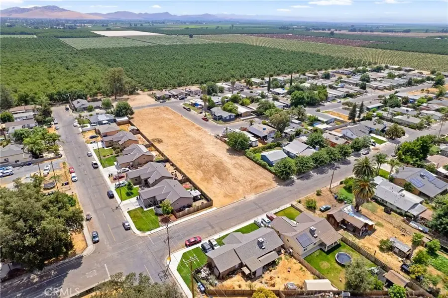 528 S Camelia, Farmersville, CA 93223 - Image #3