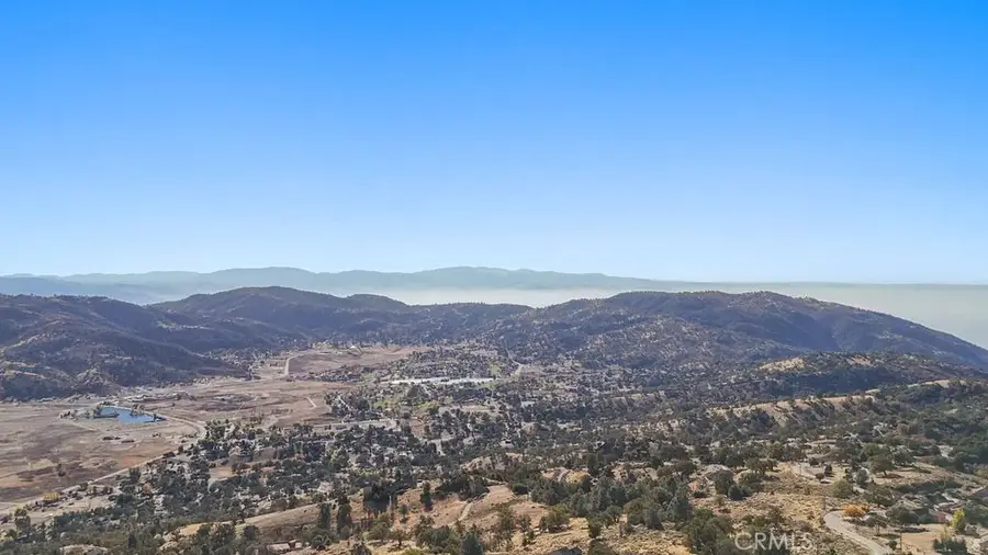 25001 Paramount Drive, Tehachapi, CA 93561 - #3