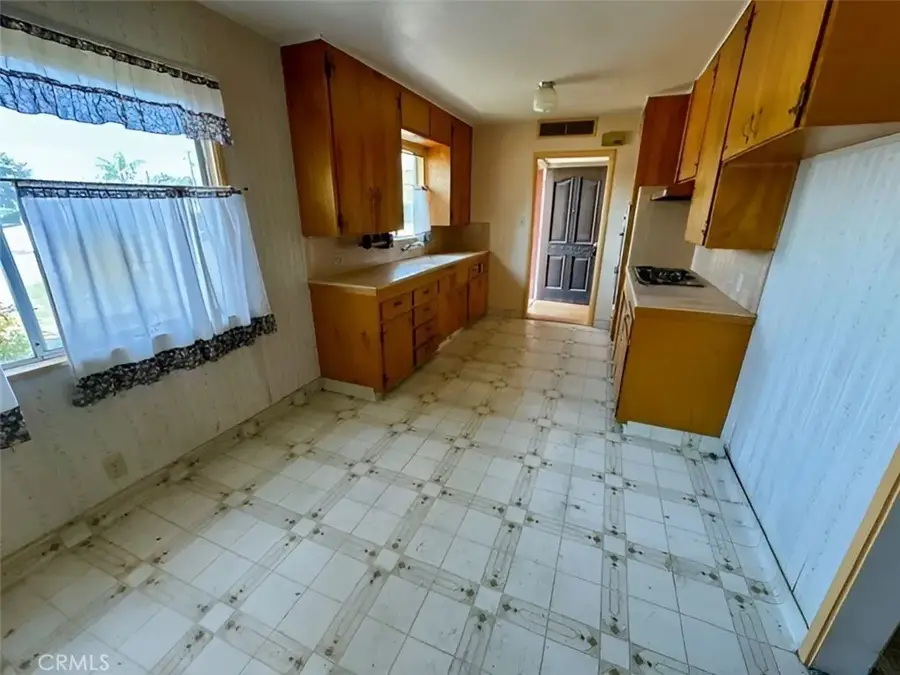 2244 S Church, Visalia, CA 93277 - Image #3