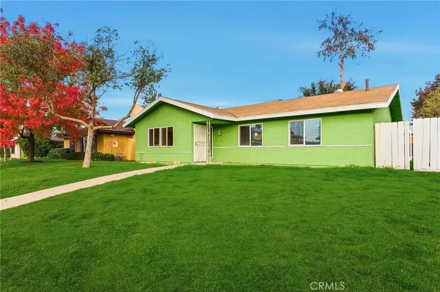 5305 Fairfax, Bakersfield, CA 93306 - Image #2