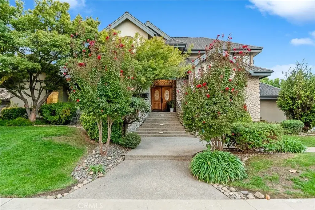 3735 W Woodside, Visalia, CA 93291 - Image #1