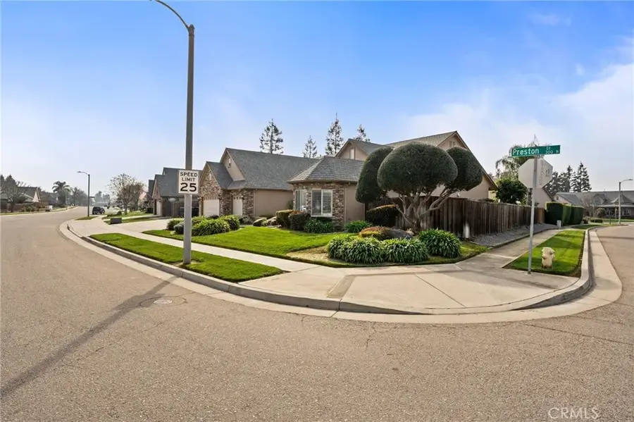 321 N Preston, Visalia, CA 93291 - #3