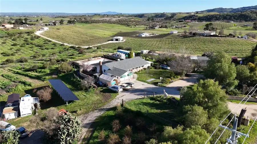 5770 Vista Serrano, Paso Robles, CA 93446 - #2