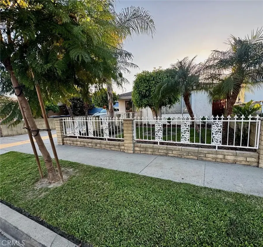 18117 Seine Avenue, Artesia, CA 90701 - #2