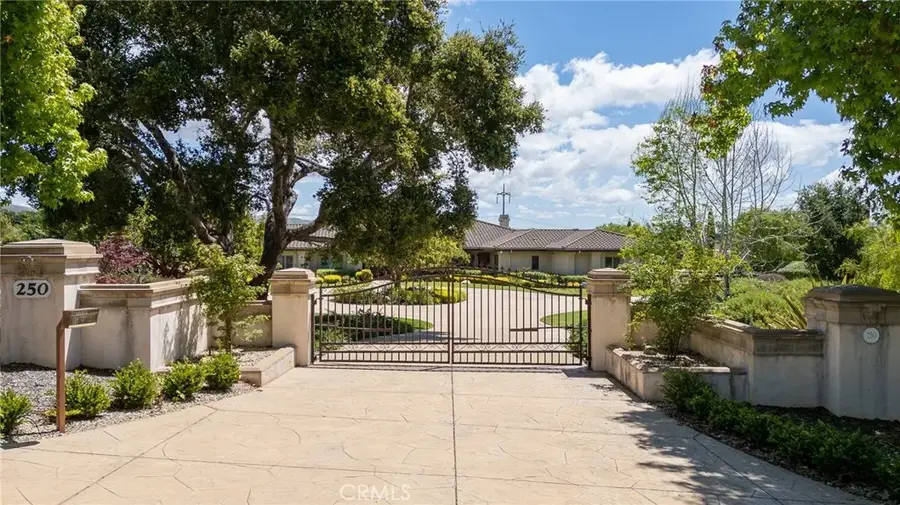 250 Foxen Bluff Lane, Arroyo Grande, CA 93420 - #2