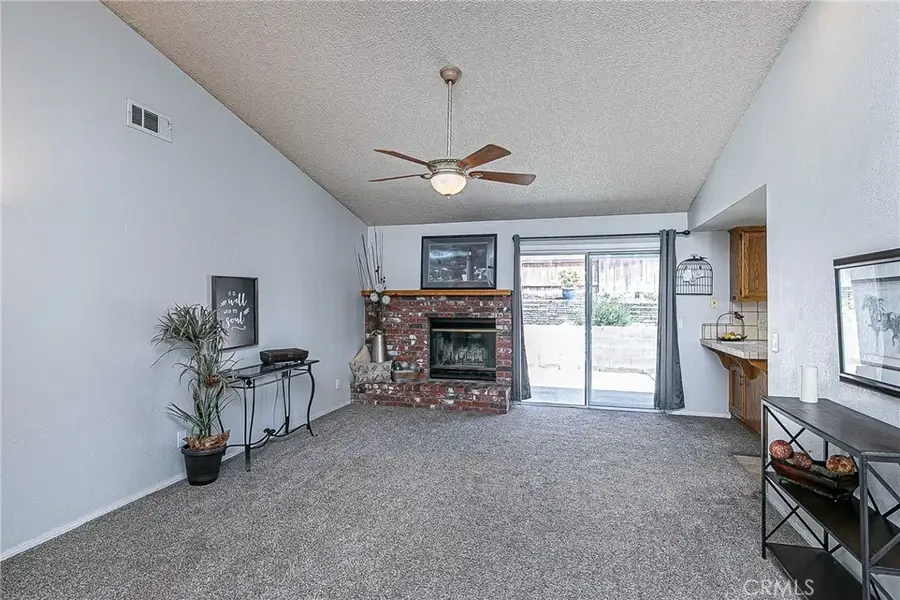 935 Rainbow, Santa Maria, CA 93455 - #3