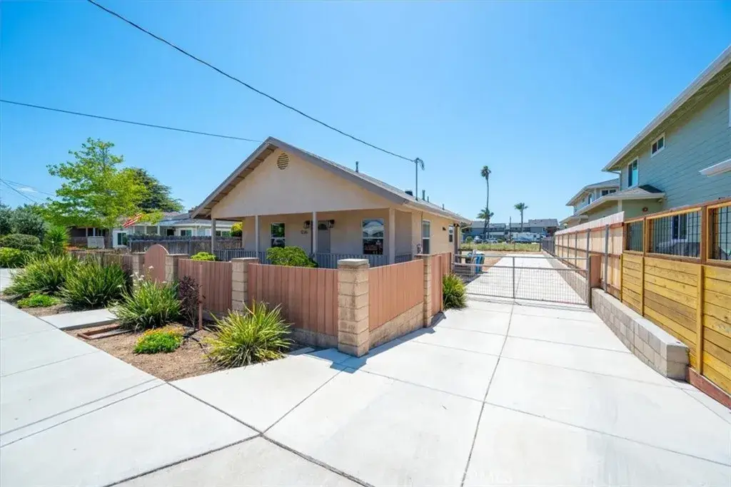 1226 Nice, Grover Beach, CA 93433 - #1