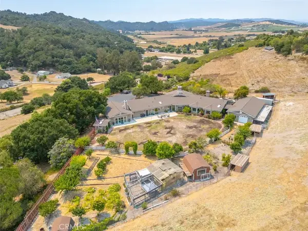1685 Corbett Highlands, Arroyo Grande, CA 93420