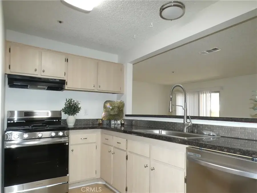321 E Inger #N127, Santa Maria, CA 93454 - #2