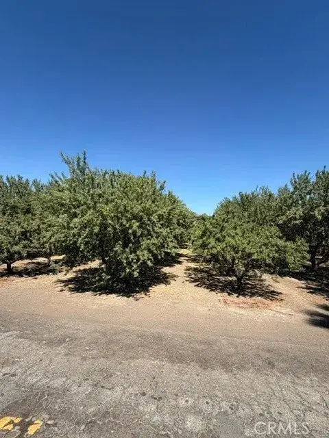 4032 W Inyo, Tulare, CA 93274 - #1