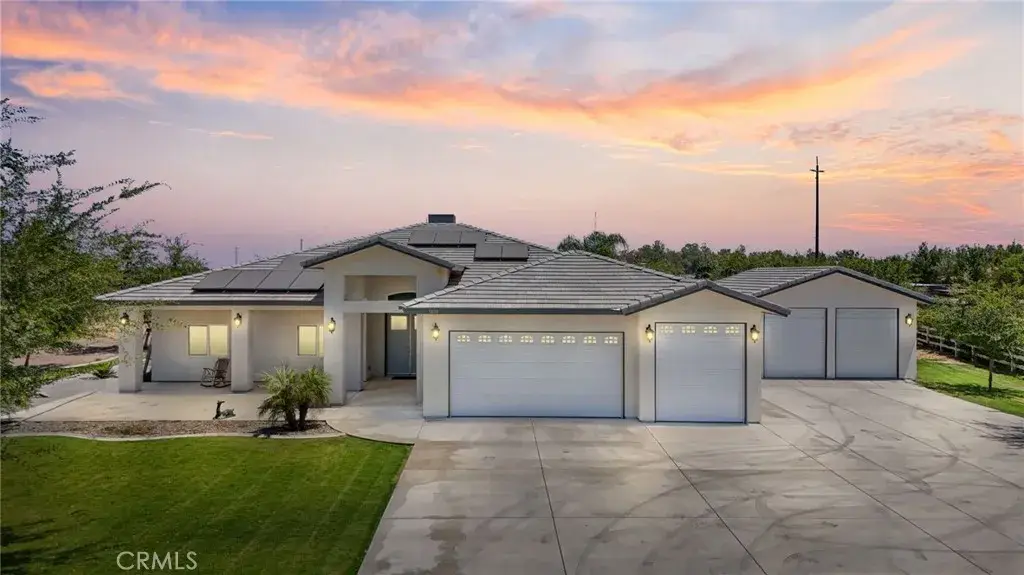 14111 Danbur, Bakersfield, CA 93311 - #1
