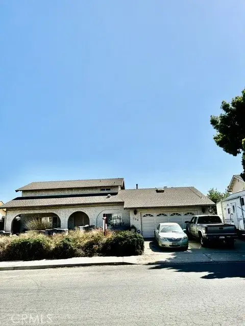 722 E Bunny Avenue, Santa Maria, CA 93454 - #1