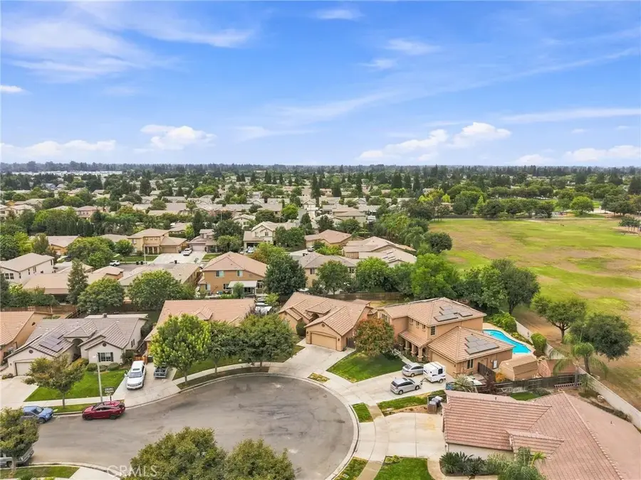 4225 W Ceres Court, Visalia, CA 93291 - #2