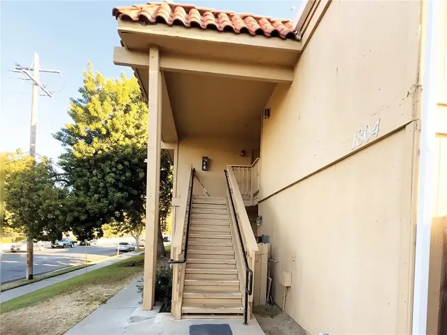 1804 S Thornburg, Santa Maria, CA 93458 - #2