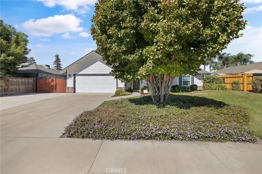2632 E Paradise, Visalia, CA 93292 - #2
