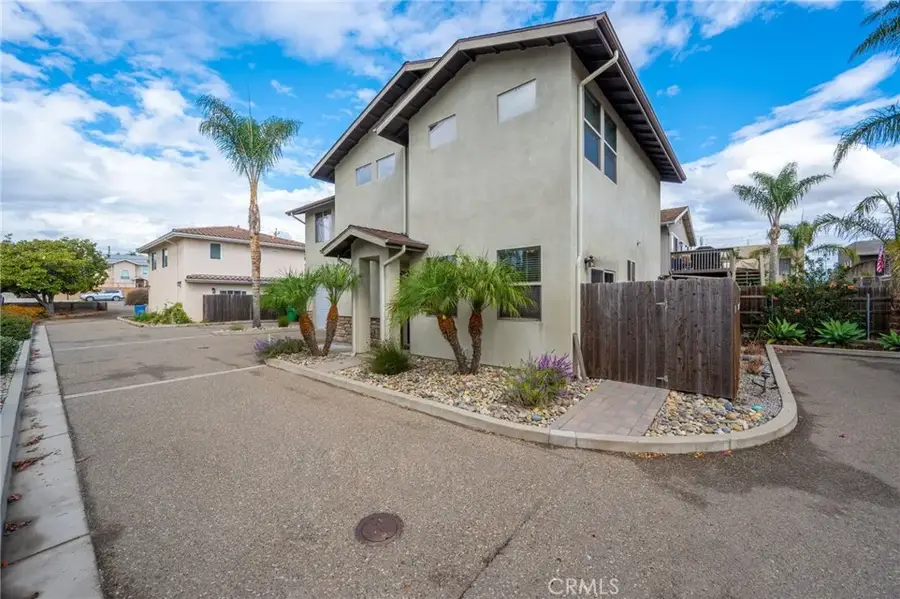 1730 Newport Avenue, Grover Beach, CA 93433 - #3