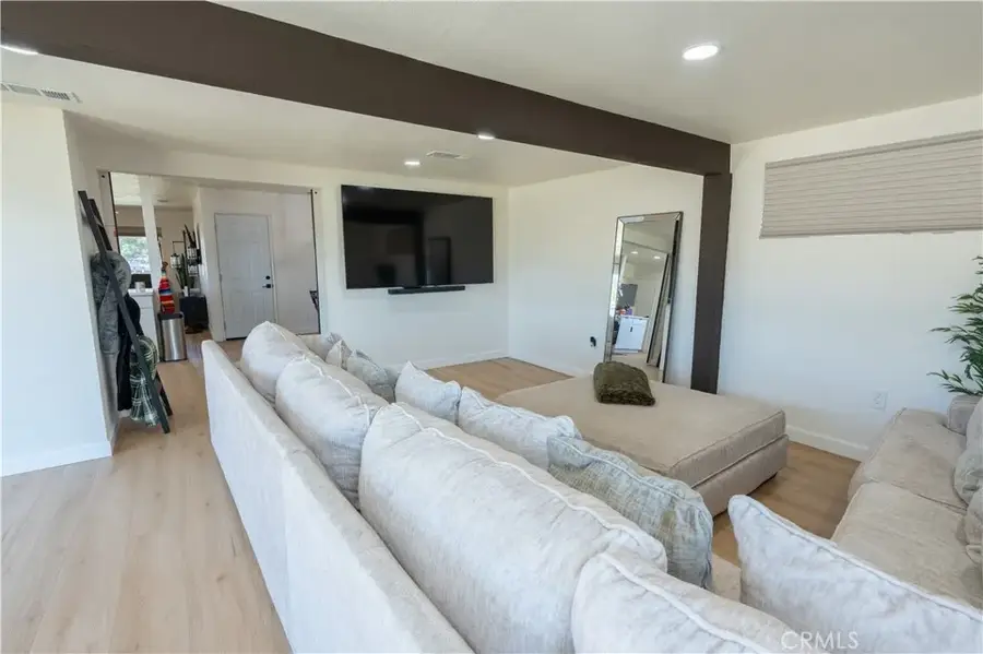 10955 Abby Lane, Hanford, CA 93230 - #2