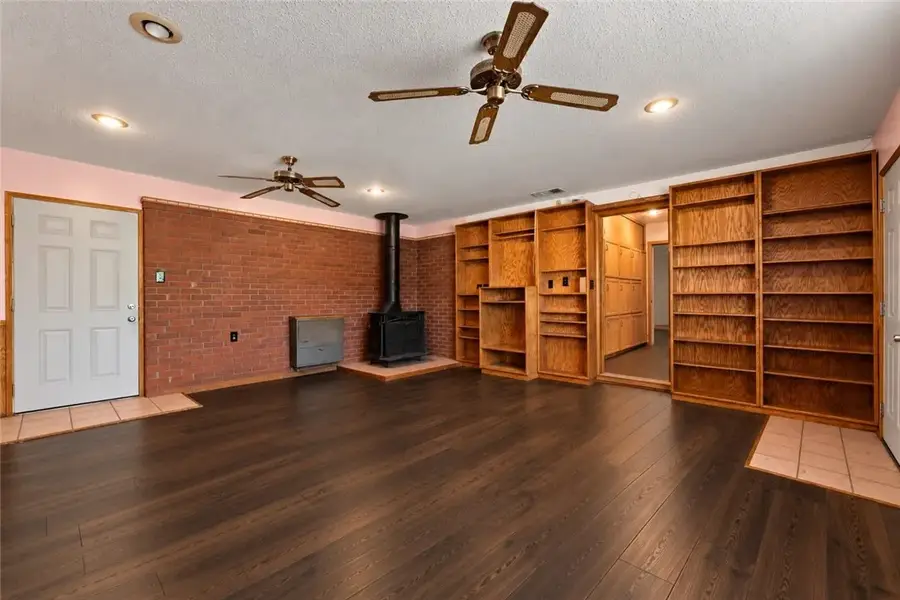165 W Avenue L, Calimesa, CA 92320 - #3