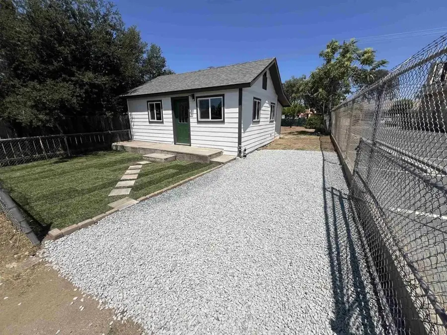 1021 D Street, Ramona, CA 92065 - Image #2