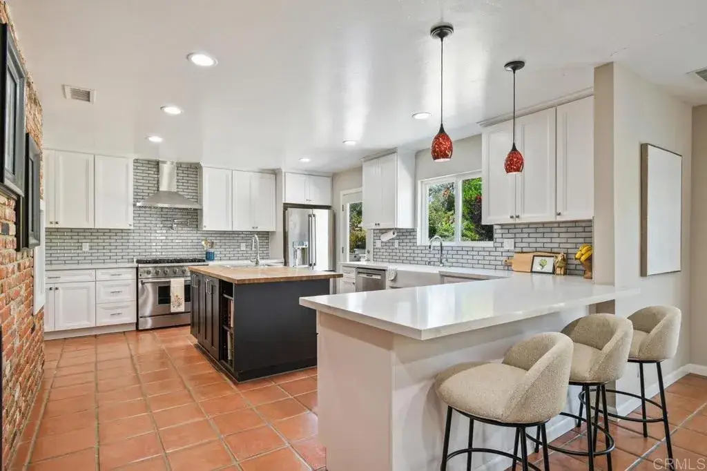 12218 Fuerte Dr, El Cajon, CA 92020 - Image #1