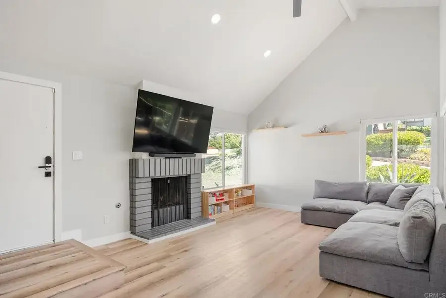 10690 Esmeraldas Drive, San Diego, CA 92124 - Image #3