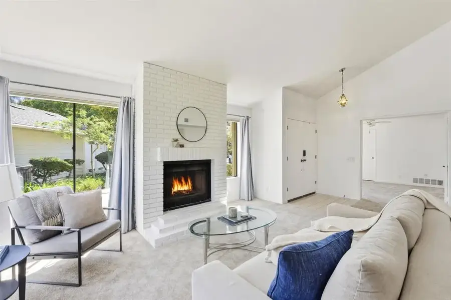 10304 Crosscreek, San Diego, CA 92131 - Image #3