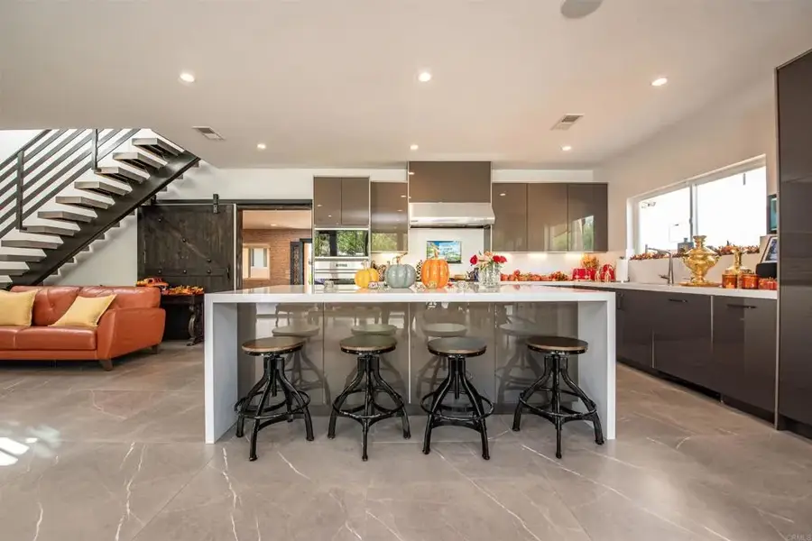 17892 Creciente Way, San Diego, CA 92127 - #3