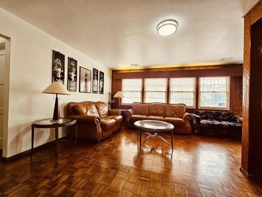 3333 Delta Avenue, Long Beach, CA 90810 - Image #2