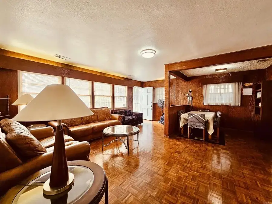 3333 Delta Avenue, Long Beach, CA 90810 - Image #3