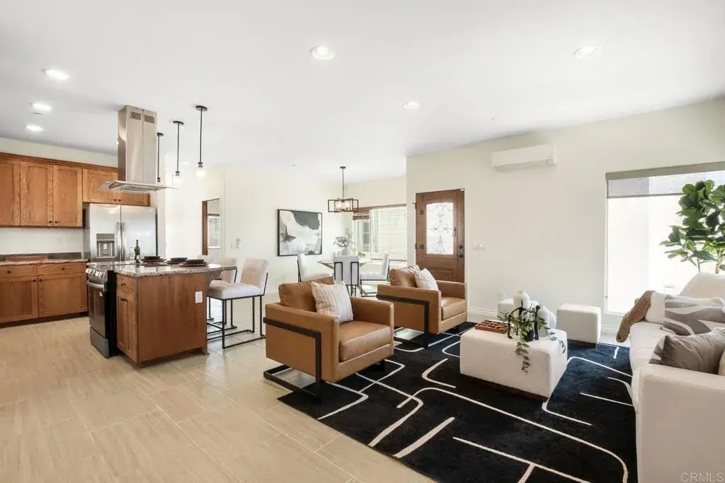 351 Maria Ave, Spring Valley, CA 91977 - Image #1