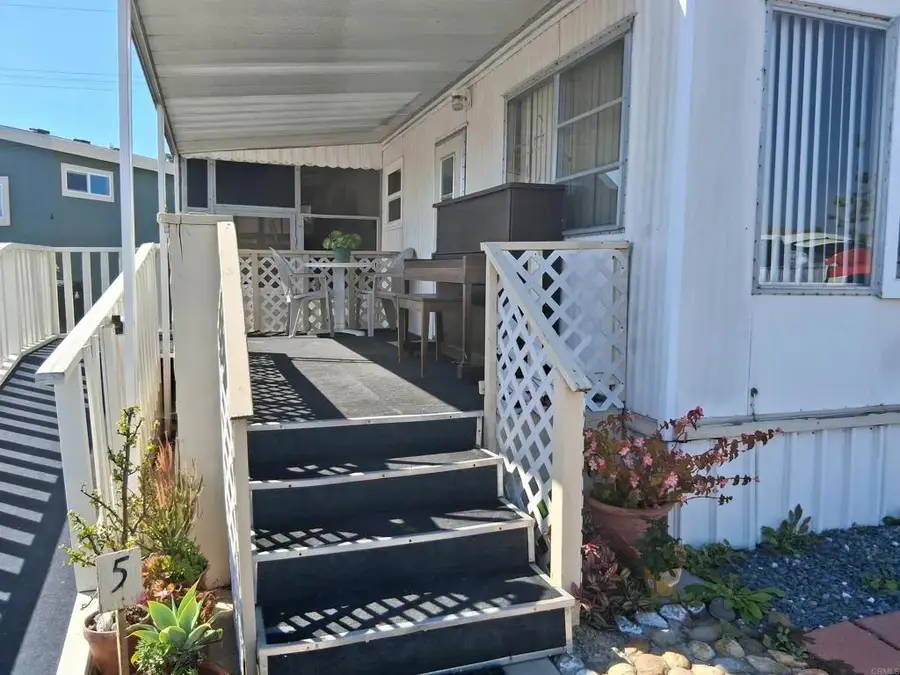 1425 2nd Ave. #5, Chula Vista, CA 91911 - Image #2