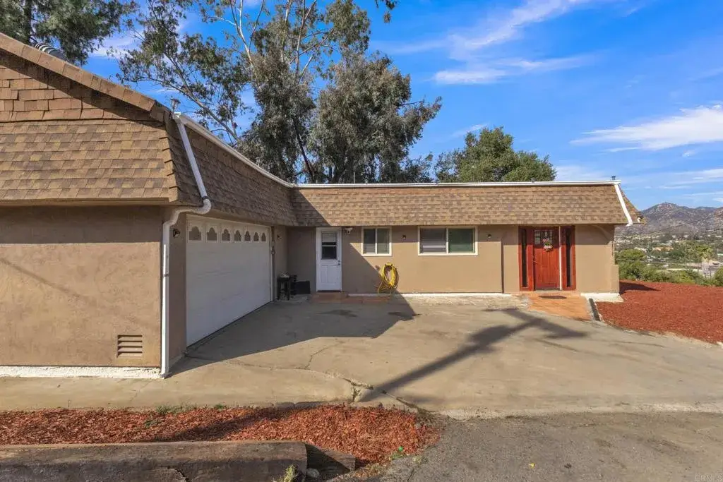 9518 Cypress St, Lakeside, CA 92040 - Image #1