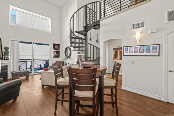 525 11th Avenue #1501, San Diego, CA 92101