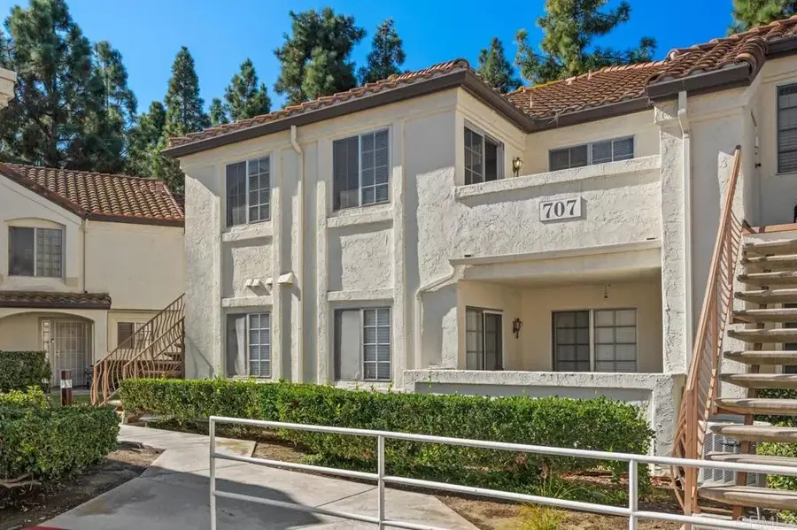 707 Eastshore Terr #26, Chula Vista, CA 91913 - Image #2