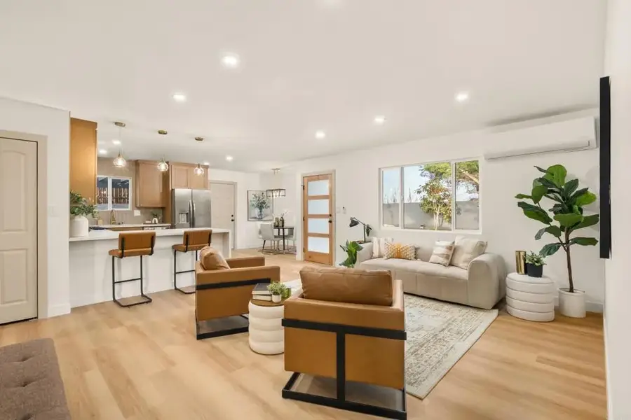 339 E J Street, Chula Vista, CA 91910 - Image #3