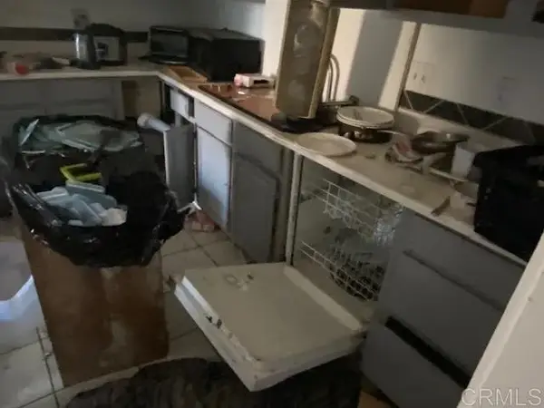 5676 Dehesa Road East, El Cajon, CA 92019