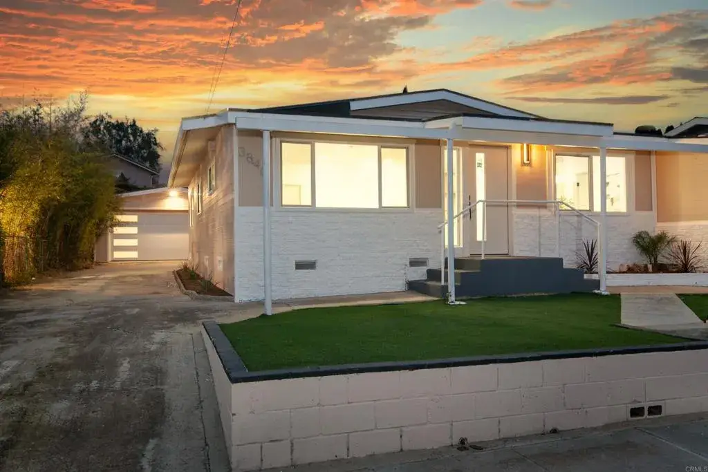 3840 Tomahawk Lane, San Diego, CA 92117 - Image #1