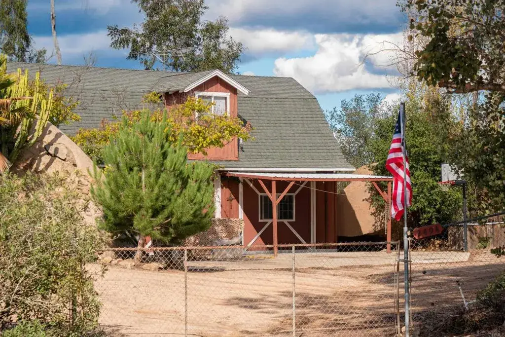 2494 Lane, Fallbrook, CA 92028 - Image #1